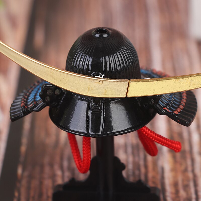 Festive Dress Up Hat Shield Pretend Knight Toy Medieval Helmet Knight Hat Rubber Shield Pretend Knight Game Gladiator Helmet Toy
