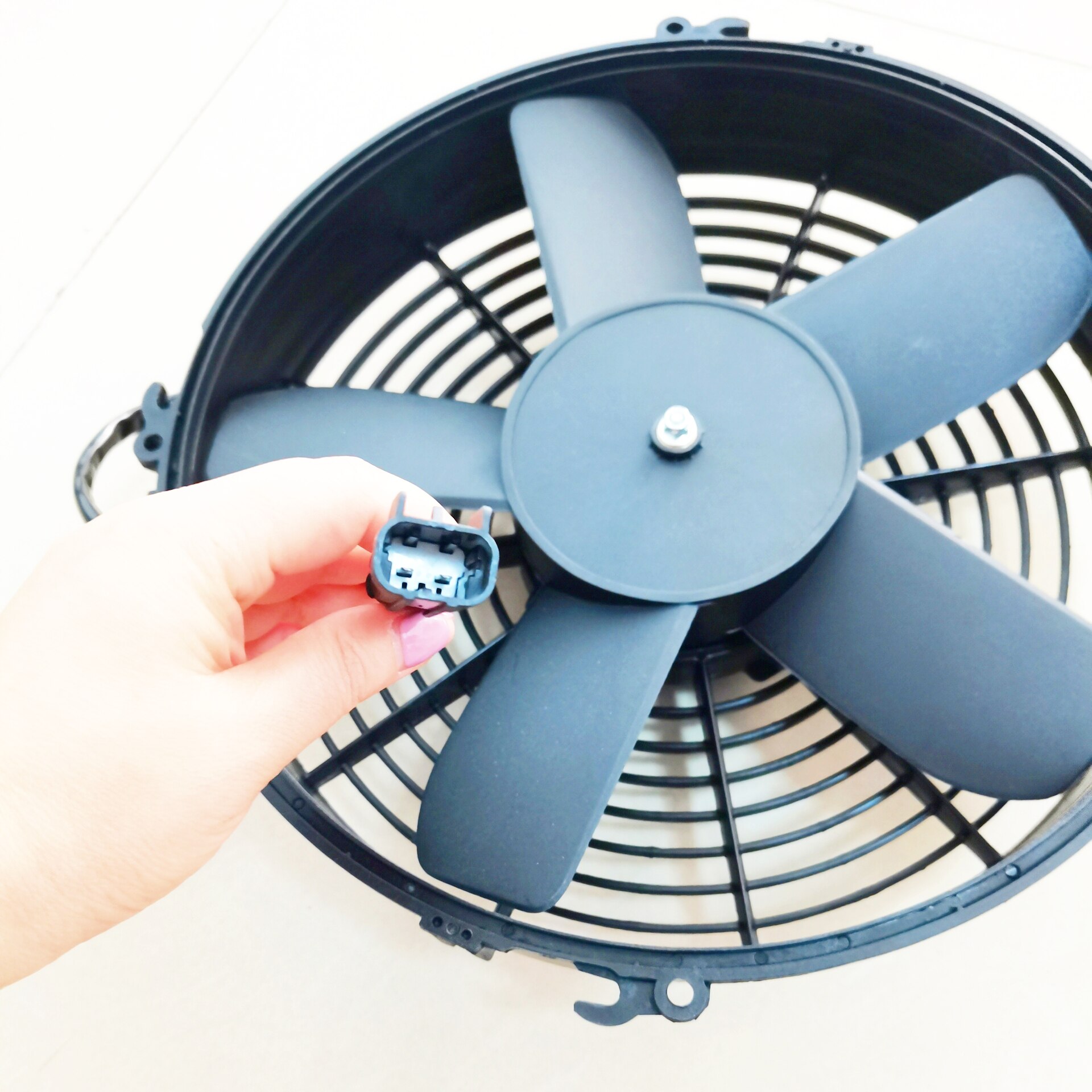 Bus AC Universal-Fan 24V 180W 305mm