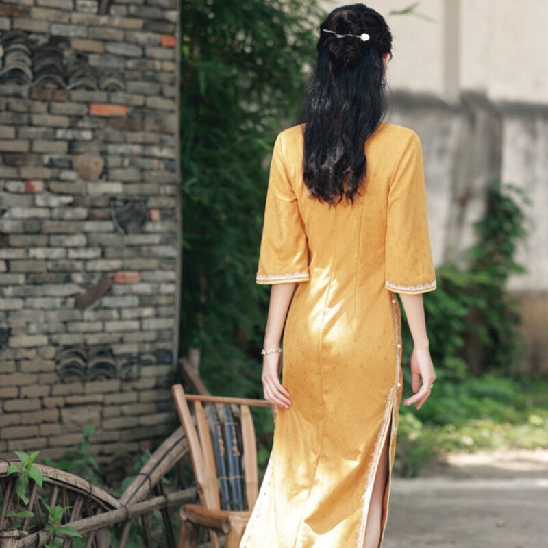 Yellow Modern Slim Qipao Traditional Robe Orientale Chinese Dress Women Ethnic Style Vintage Autumn Simple Cheongsam
