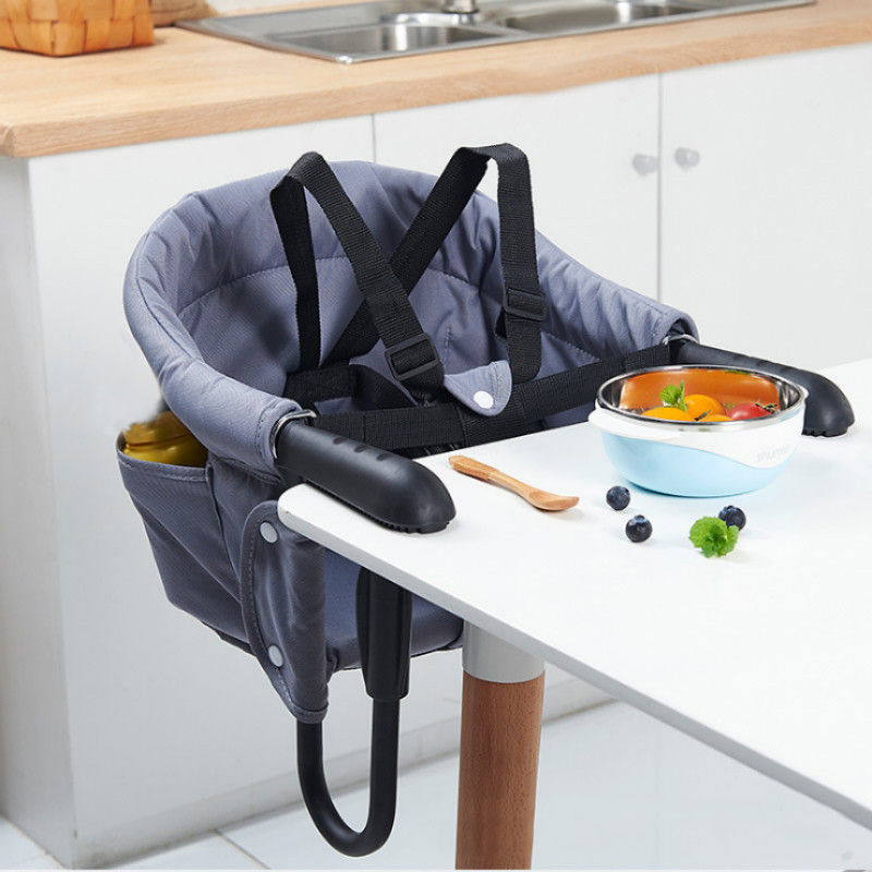 Bærbar baby højstol foldbar foderstol sæde booster sikkerhed baby krog på sæde til hjemmerejse solid baby sæde til bord