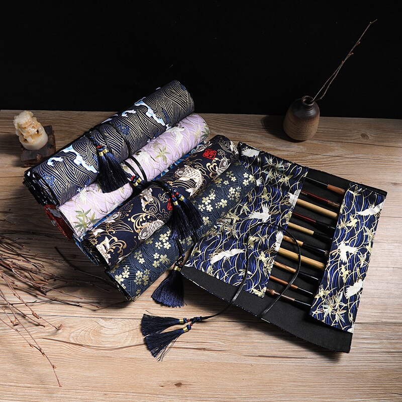 1 pc Der Antike Chinesische Stil Künstler Pinsel Tasche Wrap 10 Löcher Baumwolle Charateristic Muster Quaste Anhänger L S größen
