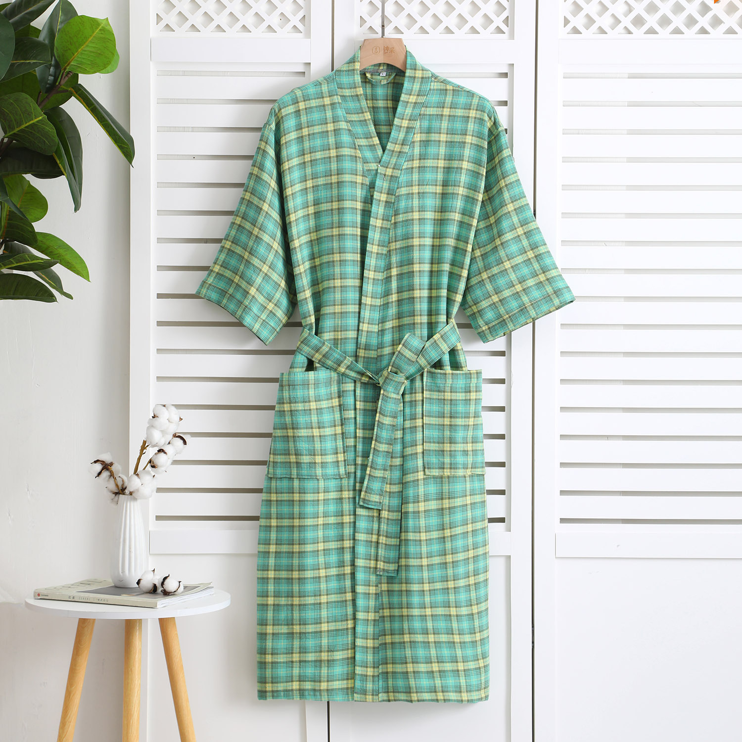 Albornoz de gasa de una sola capa de algodón con a cuadros para parejas, batas finas absorbentes para primavera y verano, ropa de casa Yukata, batas de Hotel: L / Verde