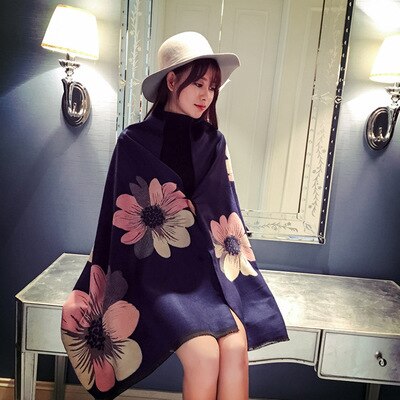 Mingjiebihuo nowe kaszmirowe ponczo szal z rękawami kobiety jesienią i zimą gruby ciepły dwustronny solidny frędzel płaszcz dziewczyny: 2