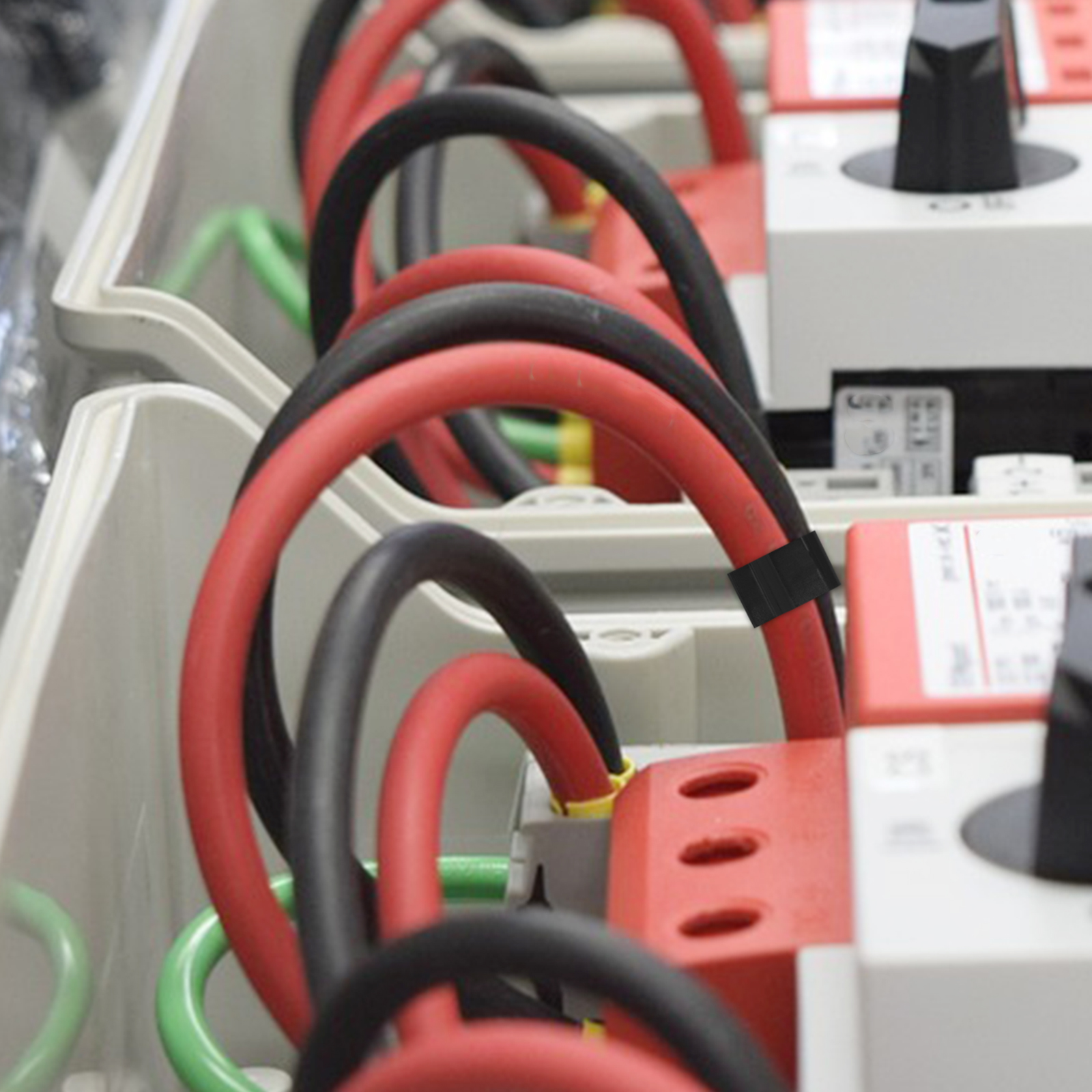 30 Stück Photovoltaik-Kabelklemmenhaken, Solar-Clip-Panel-Drahtklemmen, Anhänger-Verkabelung, Rahmen, Abs, PV-Modul, Management-Klemmen aus Kunststoff
