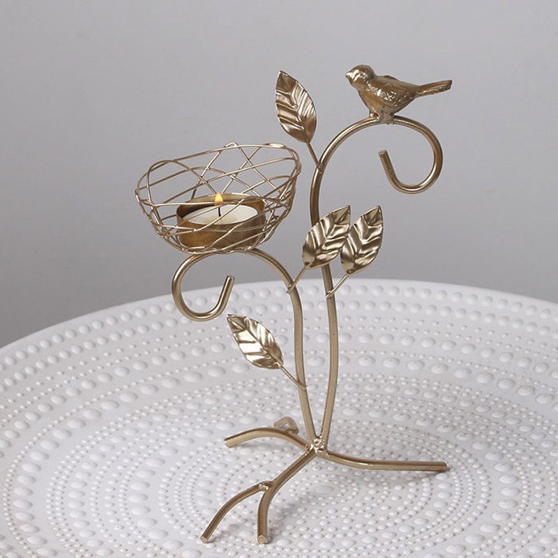 Nordic wrought iron golden bird aroma candle holder decoration romantic table tabletop decoration small furnishings 1PCS