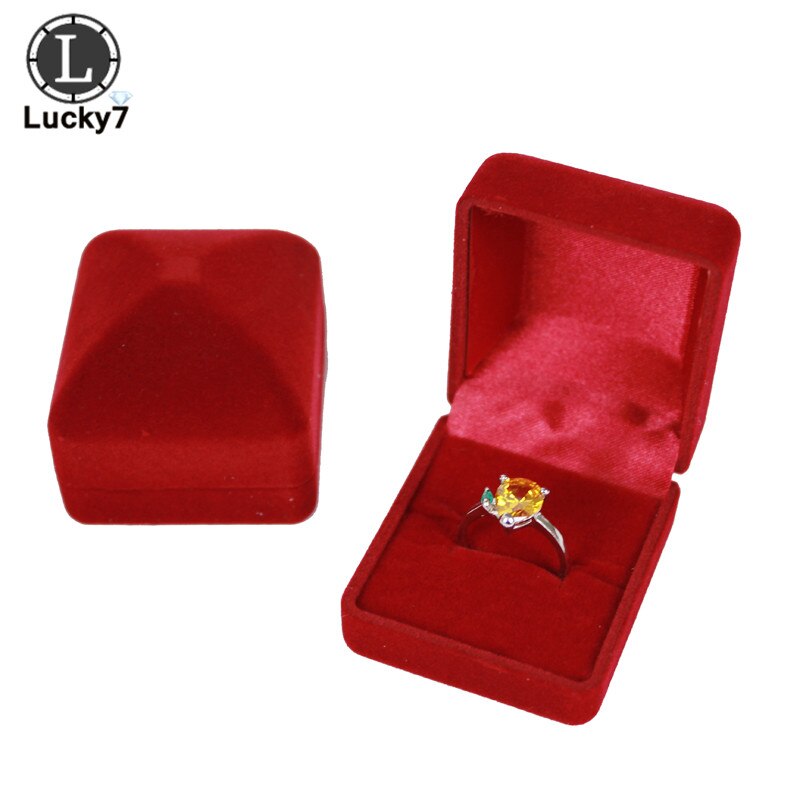 Fluwelen Ring Box 9 Kleur Ruit Case Engagement Bruiloft Sieraden Dozen Houder Voor Lover: Red and black