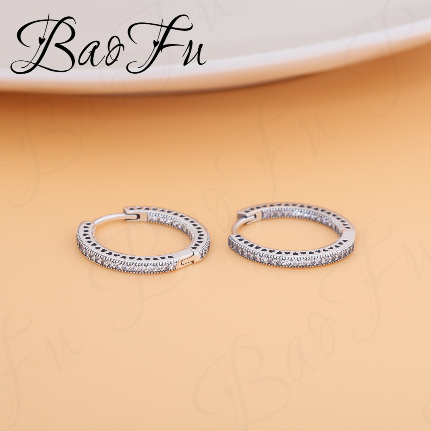 BaoFu 925 Sterling Silver Stud Earrings Shiny Love Hollow Romantic Bow Signed Earrings Suitable for Original Wonmen Accessories