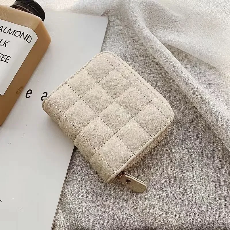 Women Short Wallets PU Leather Female Plaid Purses Nubuck Card Holder Wallet Student Small Zipper Woman Wallet Coin Purse: WHITE