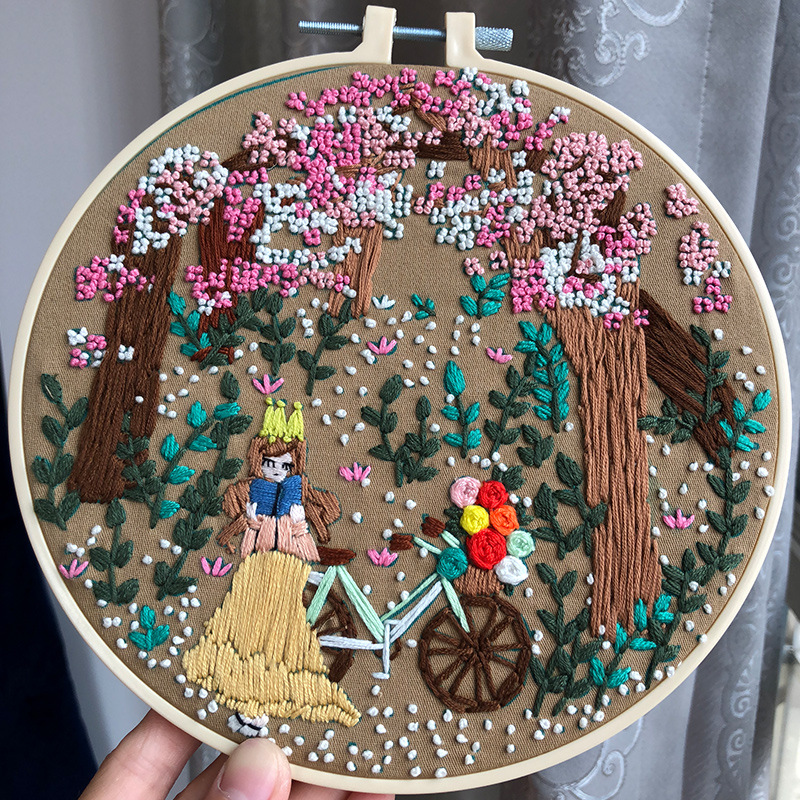 DIY Ribbon Embroidery Set for Beginner Needlework Kits Romantic cycling girl Cross Stitch Series Needle Arts Crafts Sewing Decor: Cycling girl