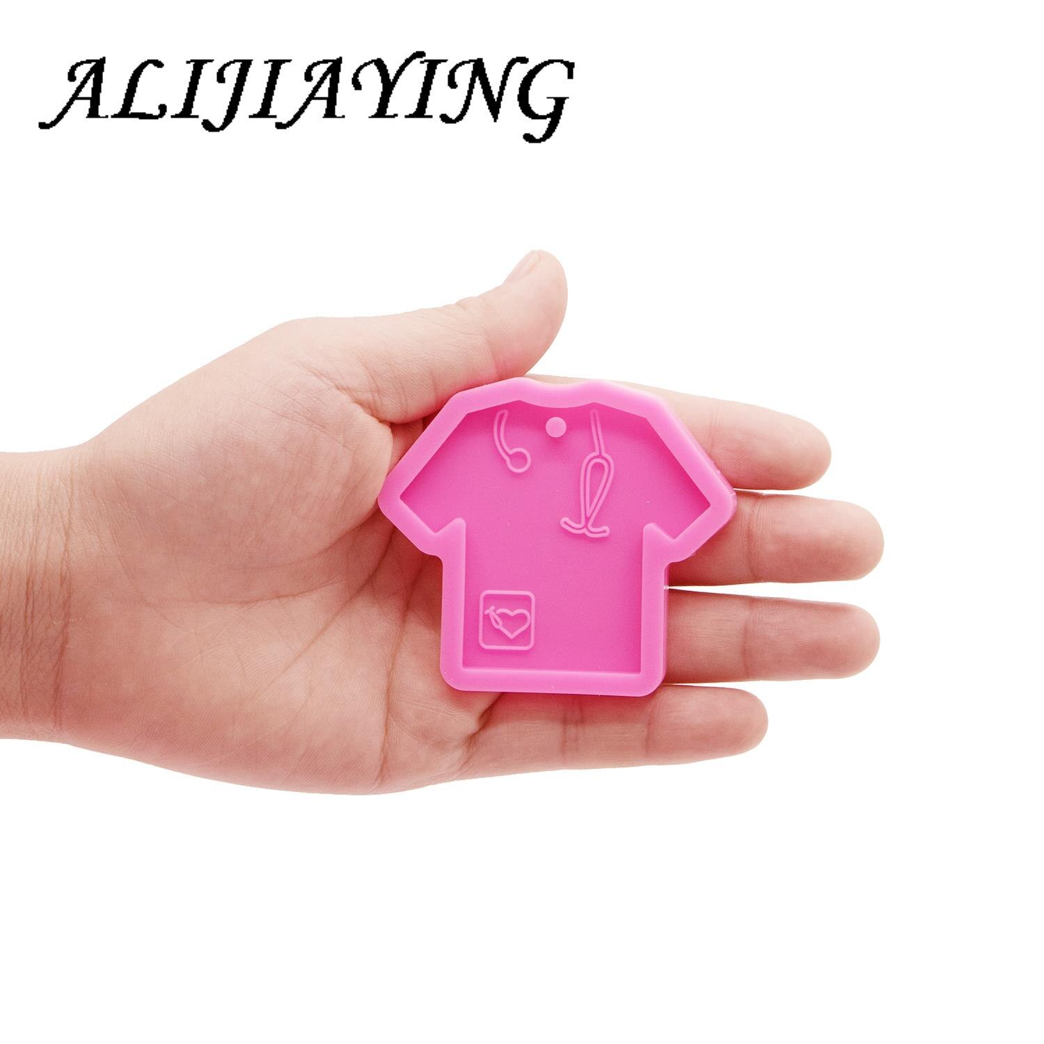 Shine Inside Grippie Nurse Scrub Silicone Mould T-shirt Epoxy Craft Molds Clay Resin DIY for Badge Reel DY0332: DY1051 Pink