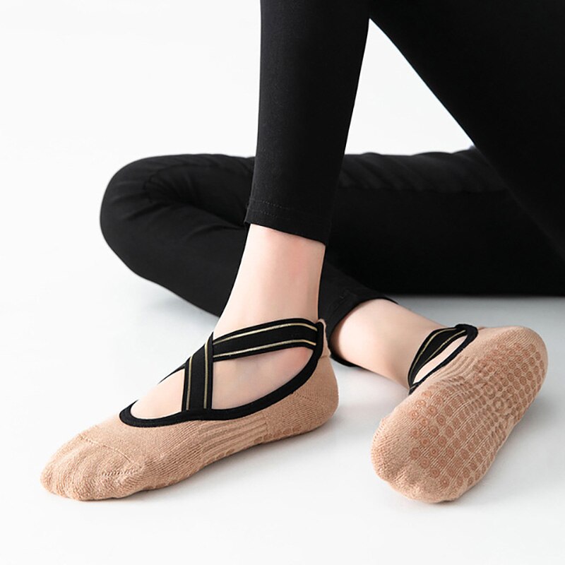 Calcetines de Yoga antideslizantes para mujer, medias de vendaje de algodón con empuñaduras y correas perfectas para Pilates, Barre puro, Ballet, baile, descalzos, entrenamiento