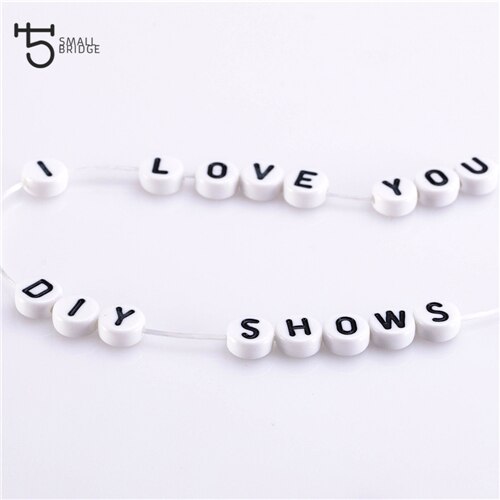 200 stuks Platte Ronde Acryl Letter Kralen voor sieraden maken Armband DIY Accessoires Alfabet Diy Kralen P600: P601