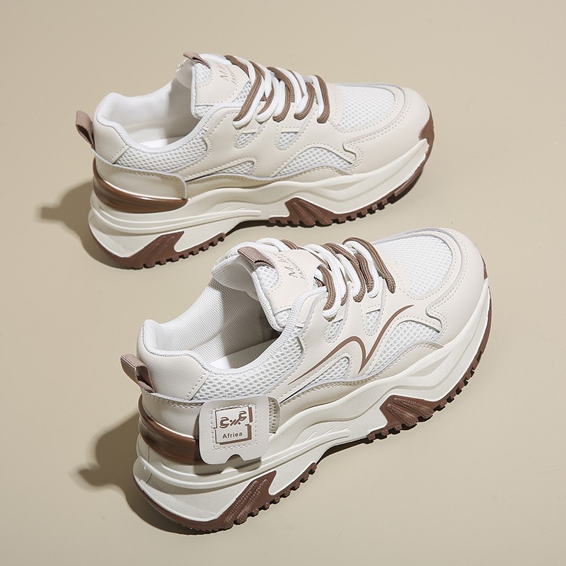 Scarpe da ginnastica bianche moda donna primavera scarpe sportive con suola spessa scarpe da tennis moda donna 2025 scarpe firmate leggere