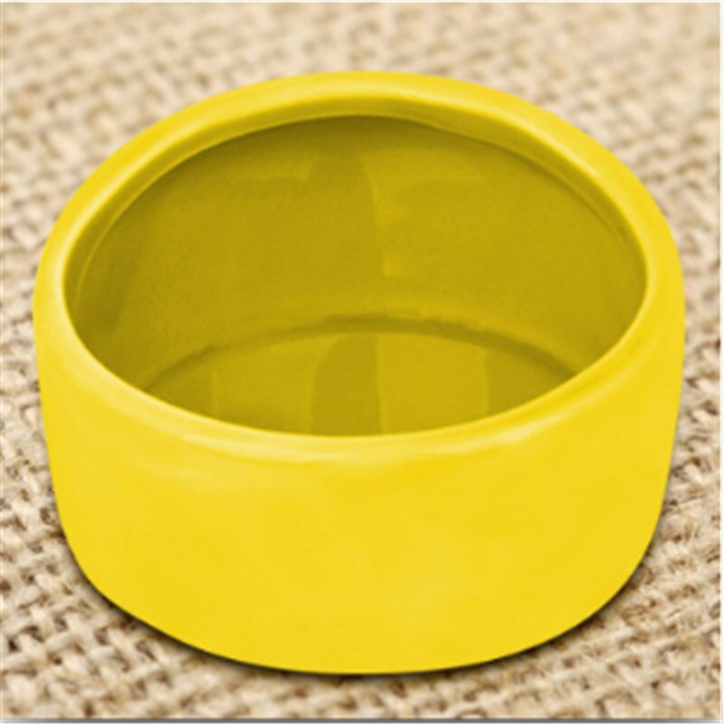 Cuenco de cerámica semidomo para mascotas pequeñas, para evitar que se vuele y se nutre en el lavabo del hámster, cuenco redondo de Chinchilla: Amarillo claro / L
