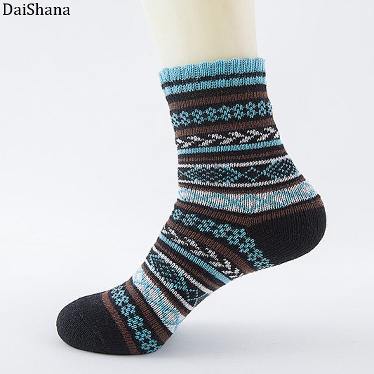 DaiShana 1 paar Casual Man Zachte Dikke Warme Sokken Konijn Wol Blends Warme Winter Sokken Man Retro Stijl Kleurrijke Ademend sokken: Dark Blue
