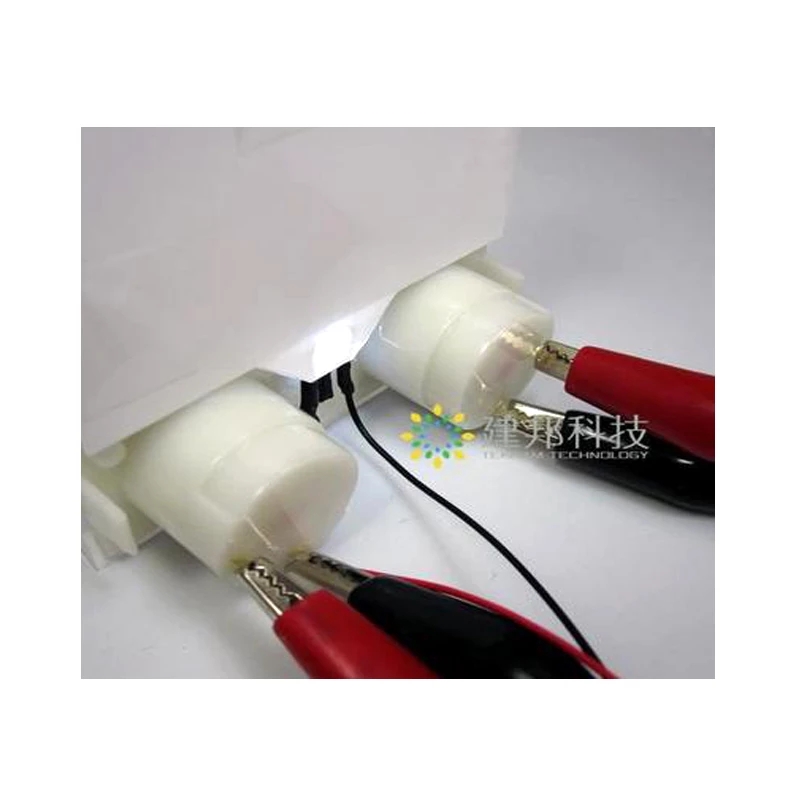 Trasmettitore del misuratore di potenza della stazione radio con testa del misuratore di onde stazionarie MFJ con retroilluminazione SWR Watt Meter