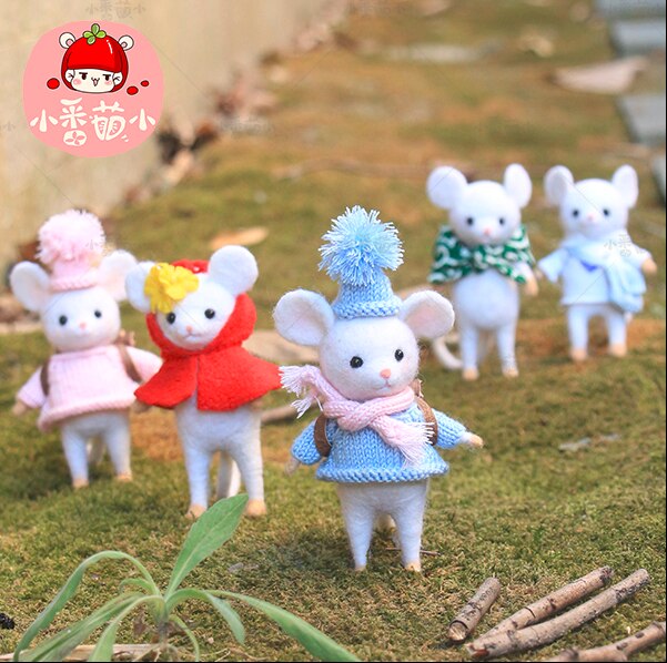 White mousewool needlepoint kit wool felt needle felting decoration craft needlecraft DIY handmade