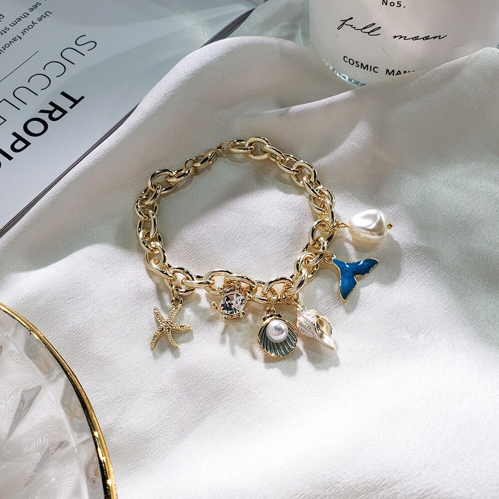 style personality retro gold plated human like pearl bracelet ocean wind gold thick bead chain bracelet Jewelry woman: Brownish Yellow