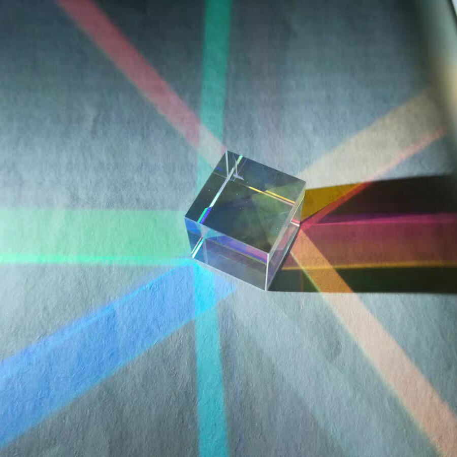 23*23*23mm/0.9*0.9*0.9in värin prisma kuusi sivua 23mm kuutio kuutio vaalean sateenkaaren valokuvakonsepti