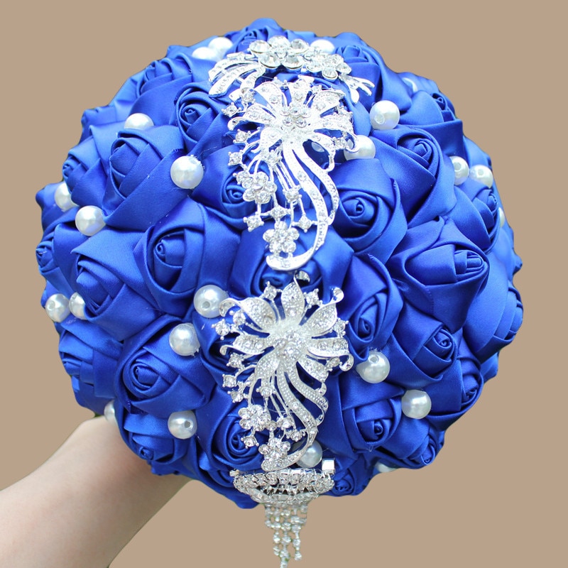 Royal blue artificial rose wedding bouquet wedding ribbon gold diamond silver diamond pearl decoration bride wedding bouquet