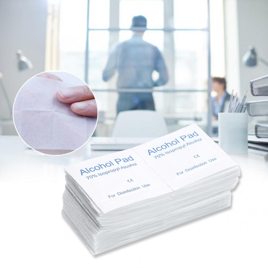 100 pièces/boîte Portable lingette humide emballage indépendant extérieur fournitures de nettoyage antiseptique peau nettoyage soin lingette humide