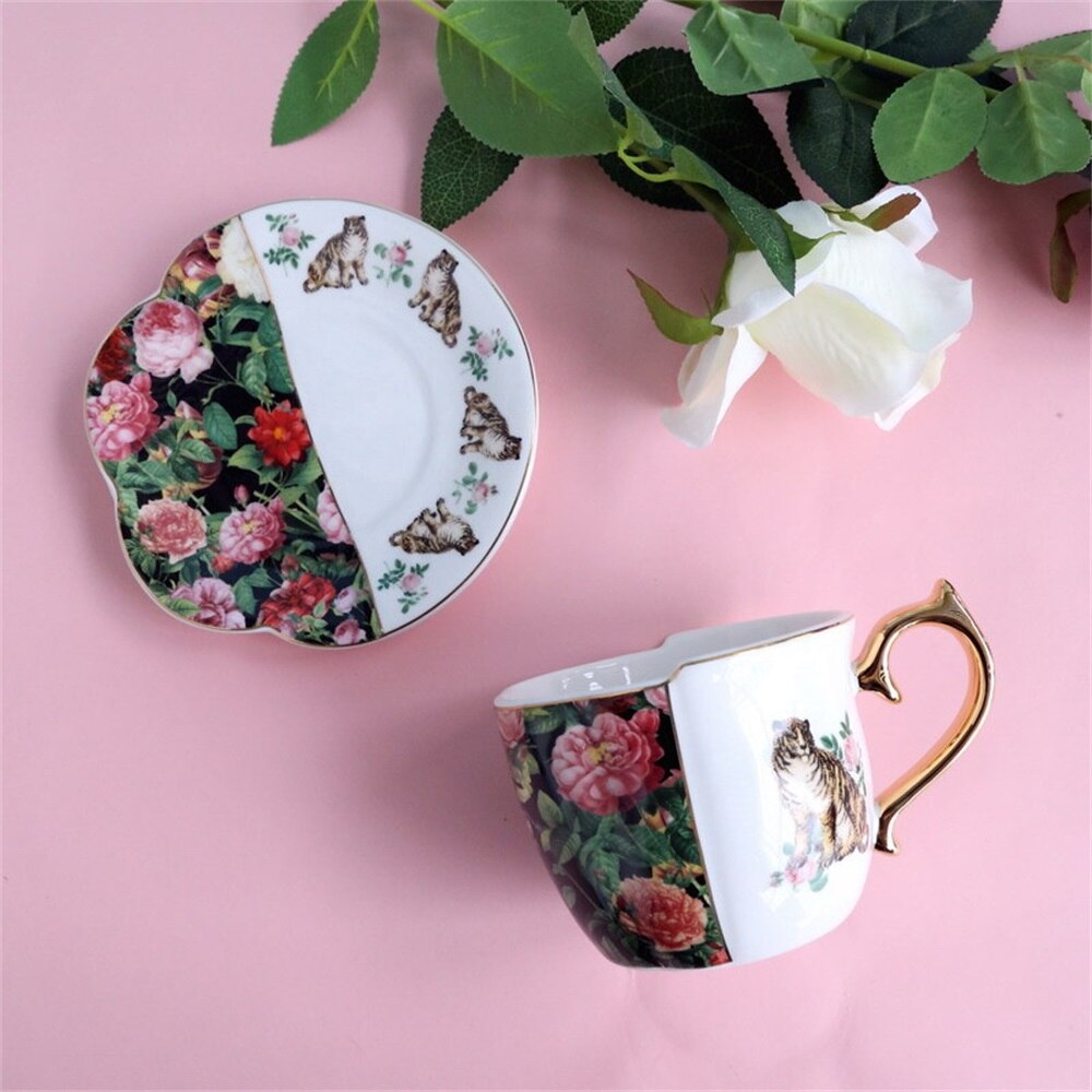 retro arabskie filiżanki robić kawy ceramika kubki spodki popołudniowe TeaSet Espresso filiżanka kawy asymetryczna róża i grafika z tygrysem porcelanowe kubki: Cups i Saucer