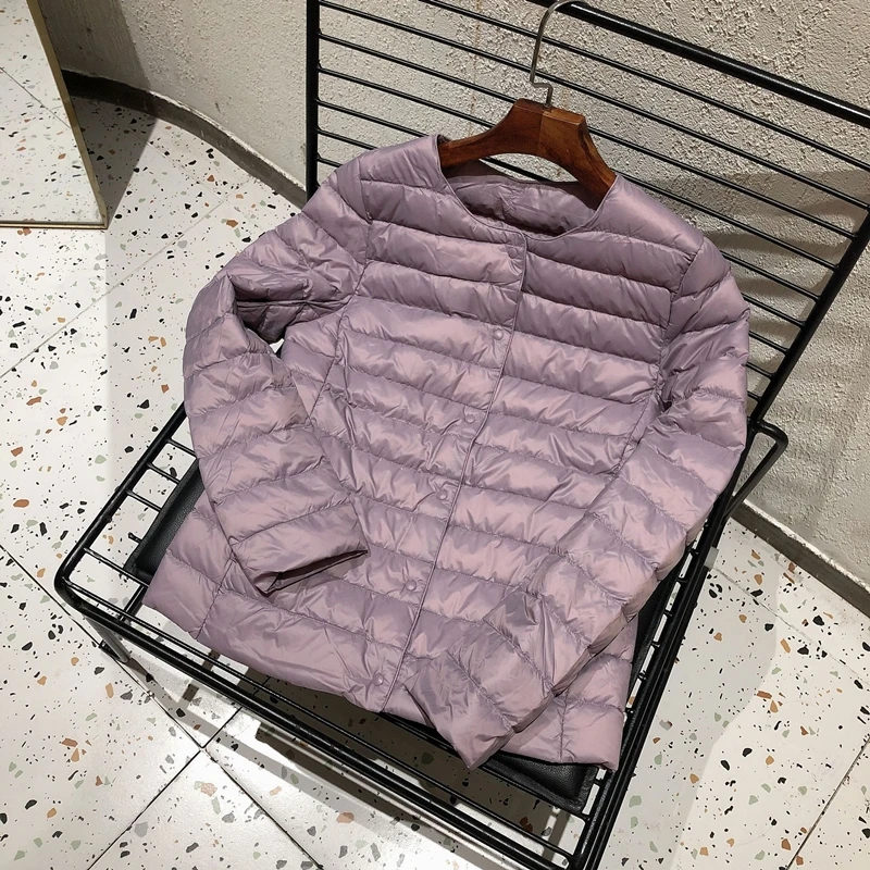 Dam vårjacka koreansk slim fit varm fodrad dunjacka ultralätt kragelös dam 90%  vit anddunsparka: Xxxl / Lila