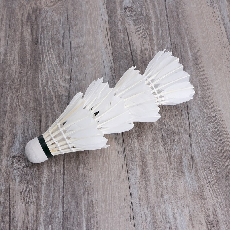 OOTDTY 4 stuks Dark Night Kleurrijke LED Badminton Shuttle Birdies