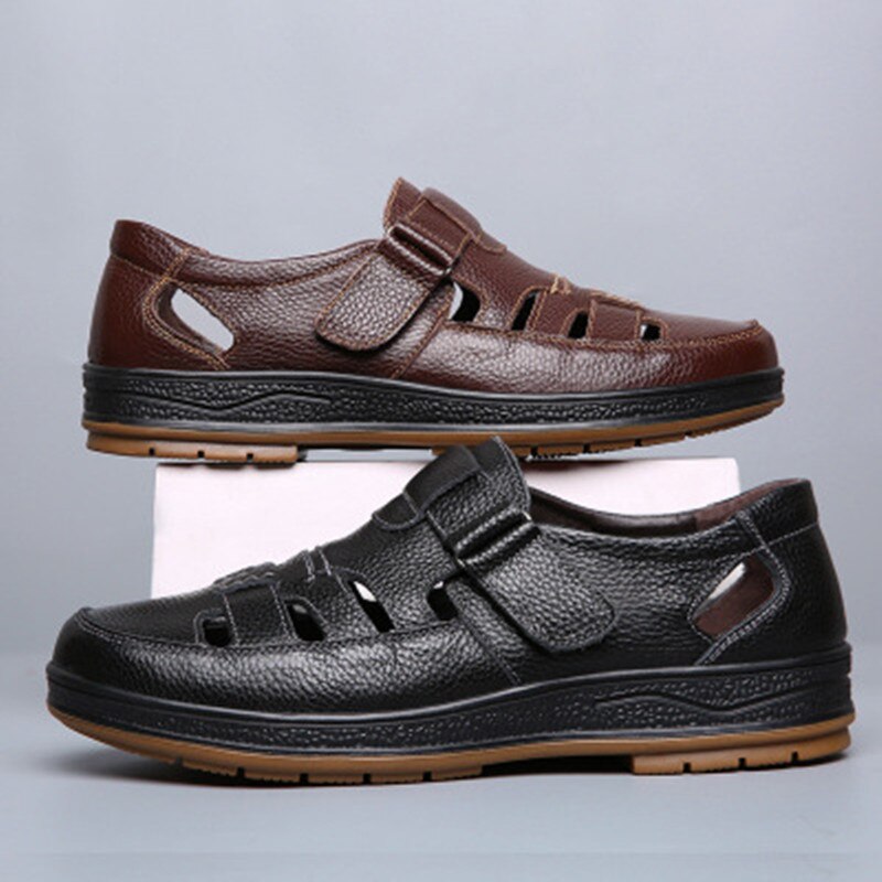 Verano huecos zapatos con agujeros respirables de tendón de carne de vaca fondo antideslizante sandalias medio-edad y ancianos papá Zapatos Baotou sandalias de cuero