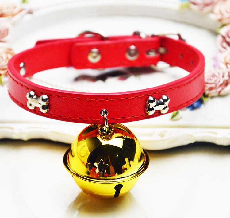 Hundehvalpe halsbånd klokke pu læder katteforsyning halsbånd kæledyr halsstrop knogle med stor klokke diameter 4cm kæledyr hund kat tilbehør
