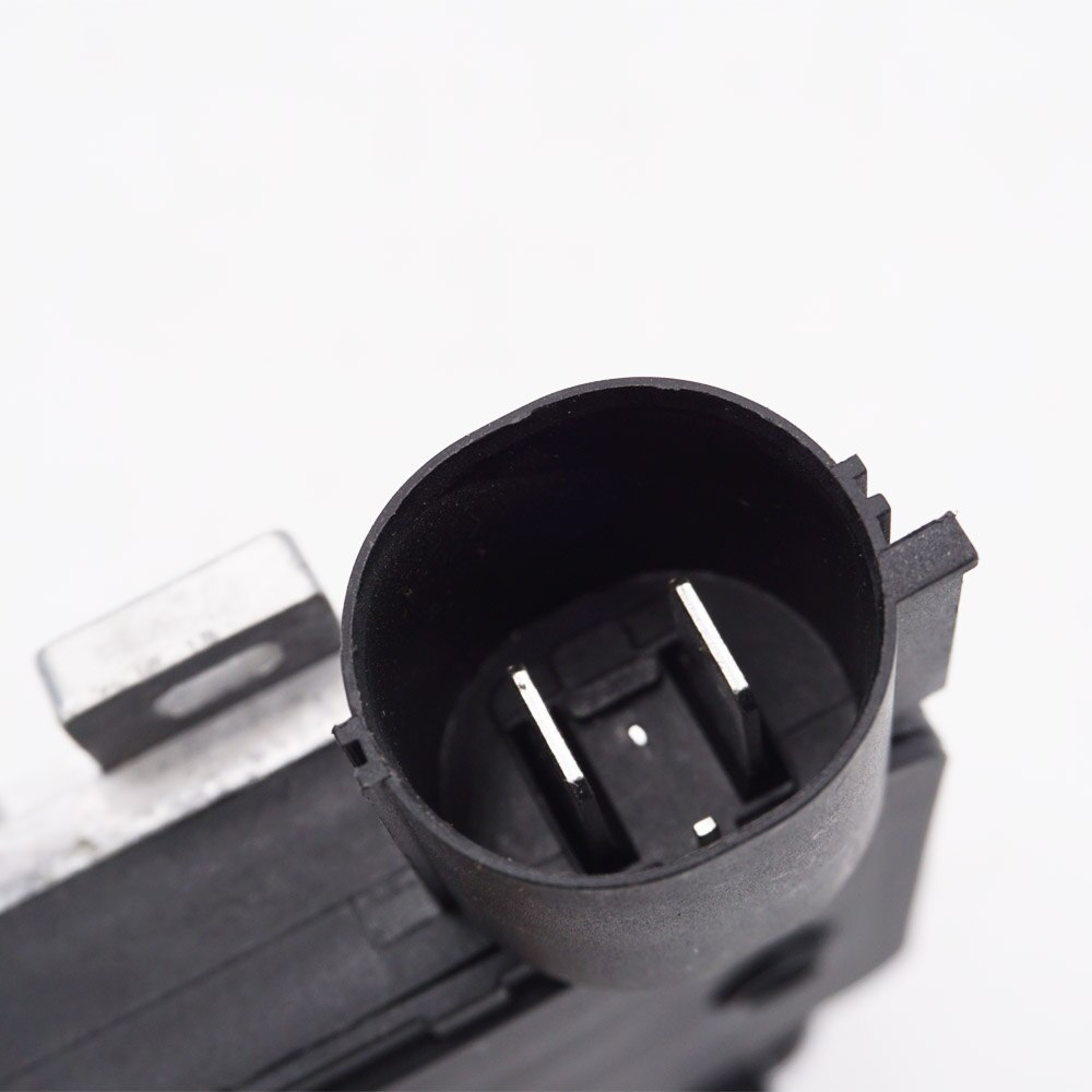 Relè ventola di raffreddamento motore per ALFA ROMEO 159 MAZDA 3 940002904 940002906 940004702 940004701 940007403 940009301