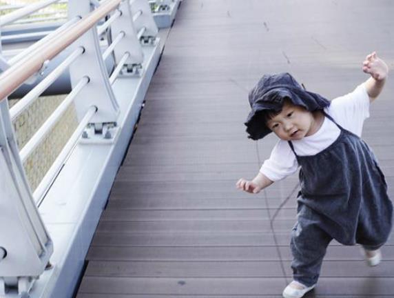 Lasten lasten puuvilla- ja pellavahousut poikien ja tyttöjen tytöille