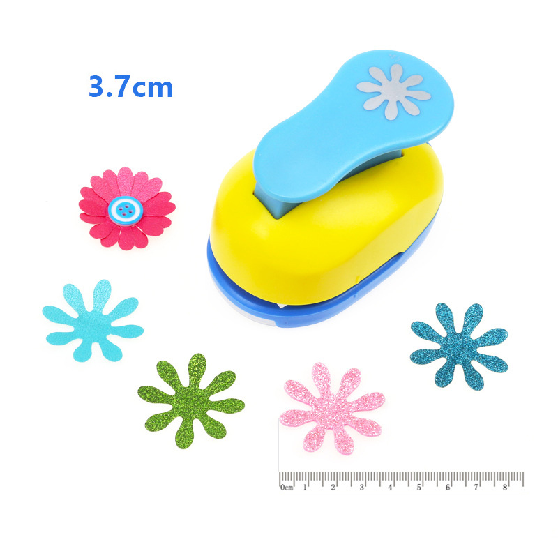 5/8 &quot;-3&quot; Chrysant Craft Punch Perforator Eva Foam Puncher Kids Daisy Foam Papier Maker Scrapbooking Stoten embossing Apparaat: 37mm