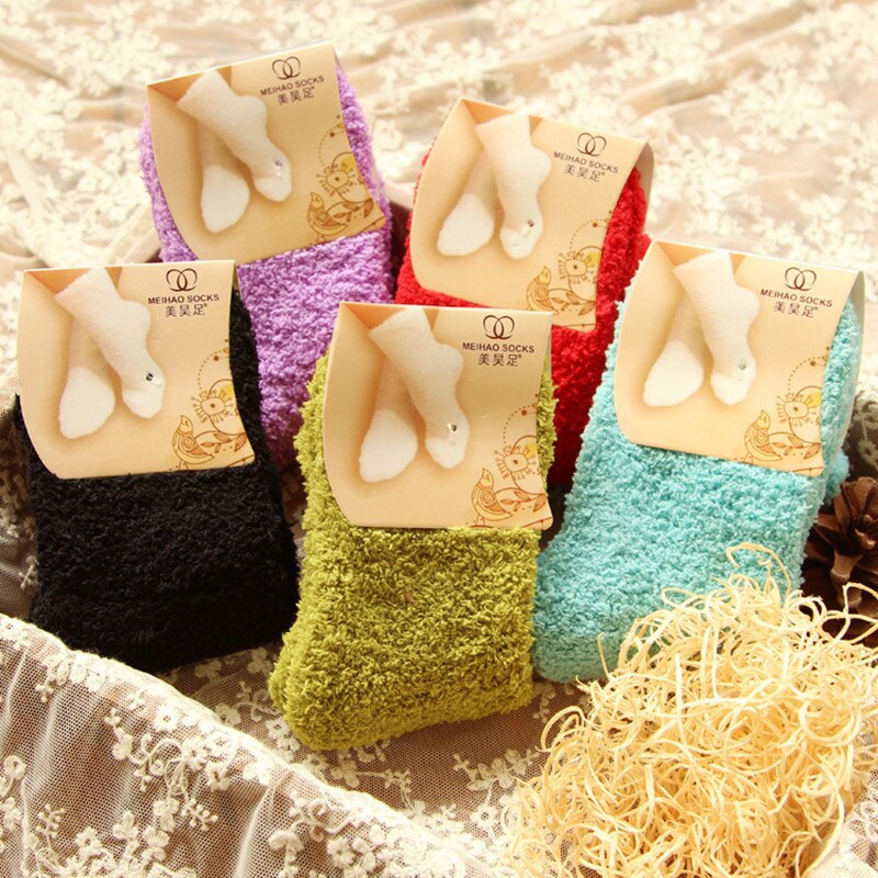 Elastische Vrouwen Meisjes Zacht Bed Vloer Sokken Pluizige Warme Winter Ademend Pure Verschillende Kleuren Coral fluwelen verdikking vrouwen sokken