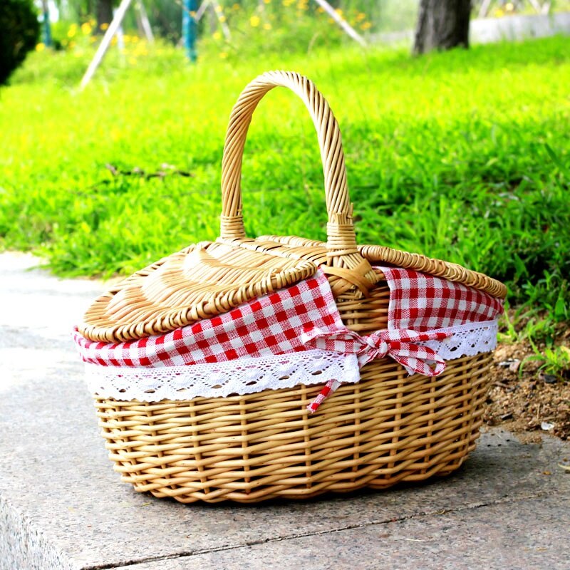 Picnic basket country style wicker picnic basket hamper with lid and handle & liners for picnics, parties and bbqs