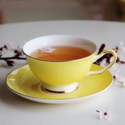 220ML, bunte knochen China kaffee tasse und untertasse einstellen, nespresso tasse einstellen, tazas Cafe termos kaffee becher, Cappuccino tasse einstellen: Gelb