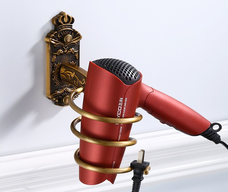 Europese antieke badkamer gesneden serie handdoekenrek badkamer hardware hangende set toiletborstel rechthoekige tissuebox: Haardroger rek