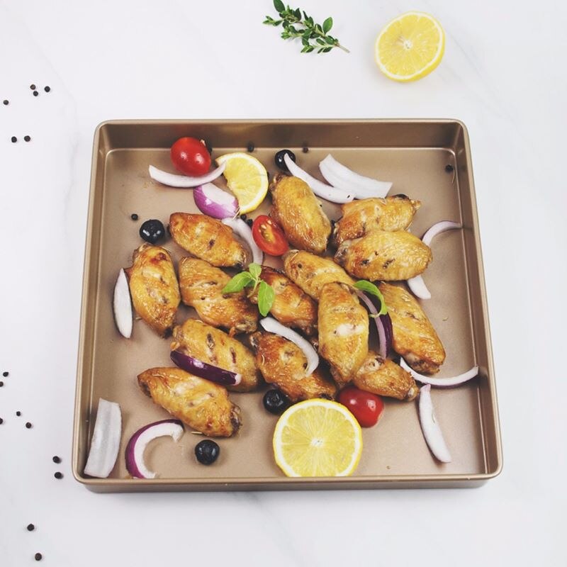1 Pcs Baking Pan 11-inch Square Baking Pan Golden Carbon Steel Non-sticky Baking Cake Baking Pan Roll Baking Pan Kitchen Tools