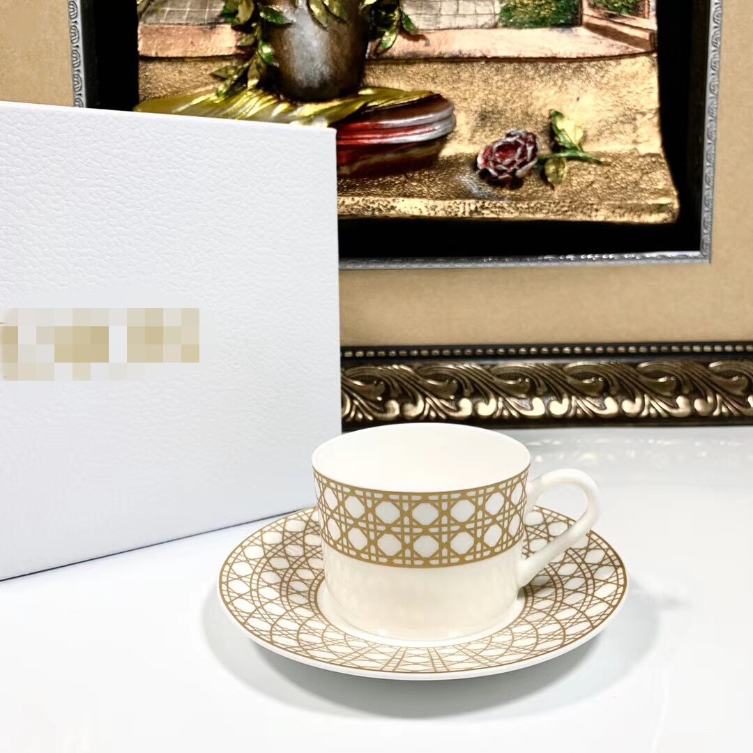 Tasse à café en rotin doré, à carreaux, en céramique, thé, noir, vaisselle, Animal, de mariage et de pendaison de crémaillère: 01