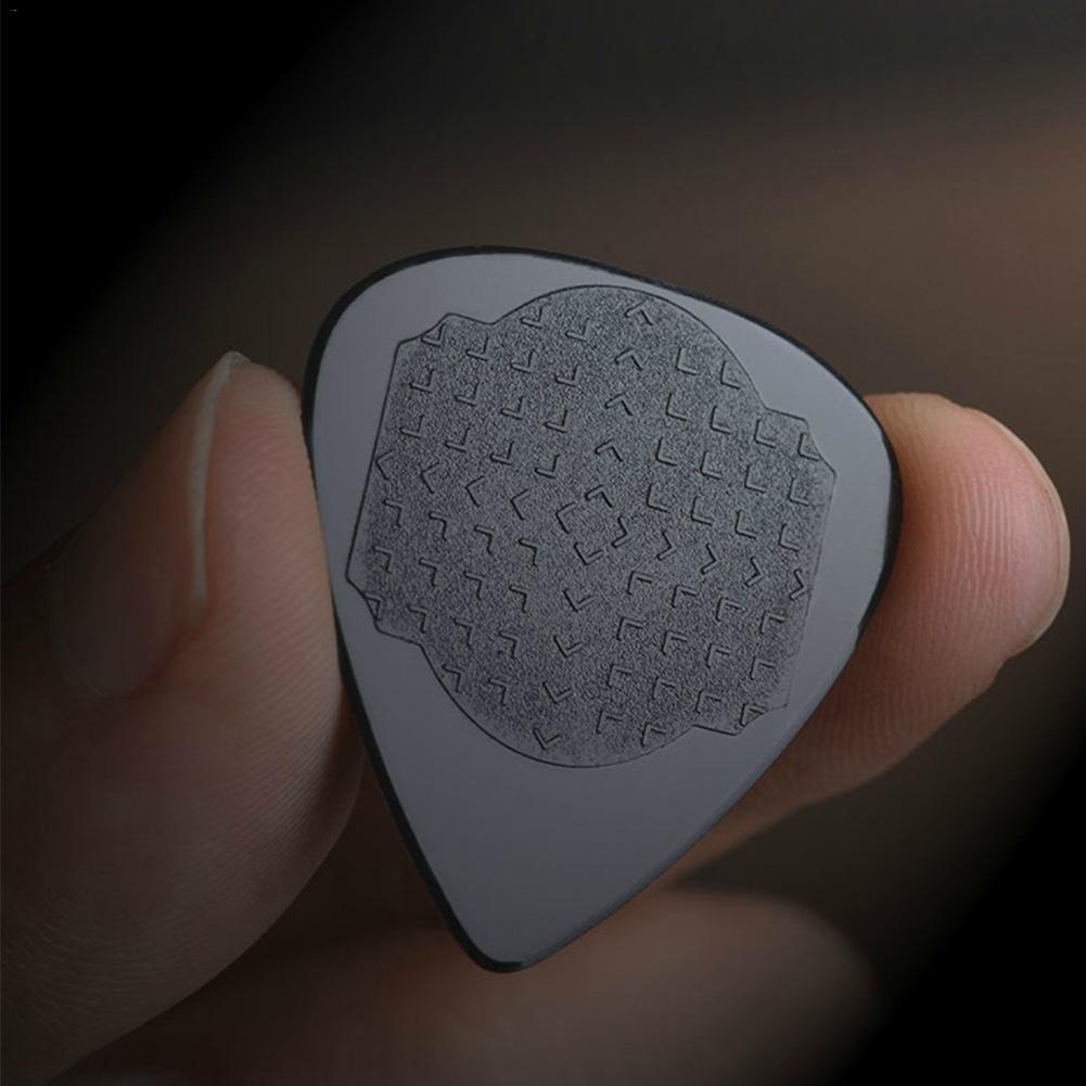 Púa de Guitarra antideslizante, 5 uds., mediador de nailon blanco y negro para Guitarra eléctrica acústica, ukelele de 0,6 MM, accesorios