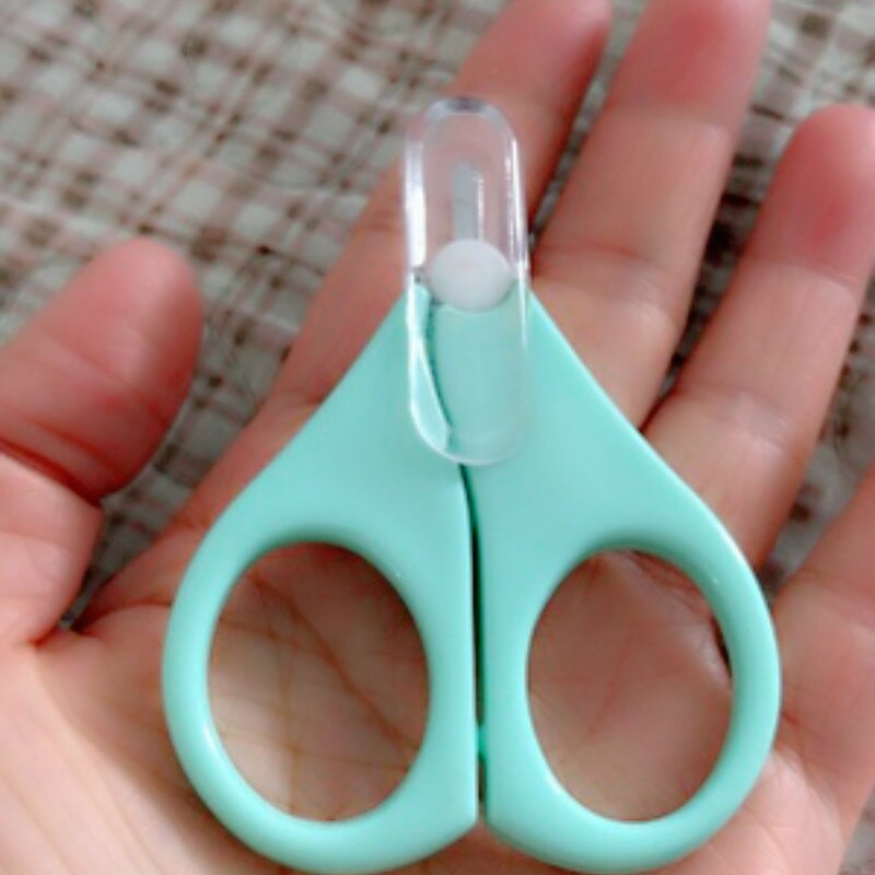 Mignon pratique sécurité coupe-ongles ciseaux Cutter pour -né quotidien bébé ongles coquille cisaillement manucure outil bébé ongles ciseaux: Green