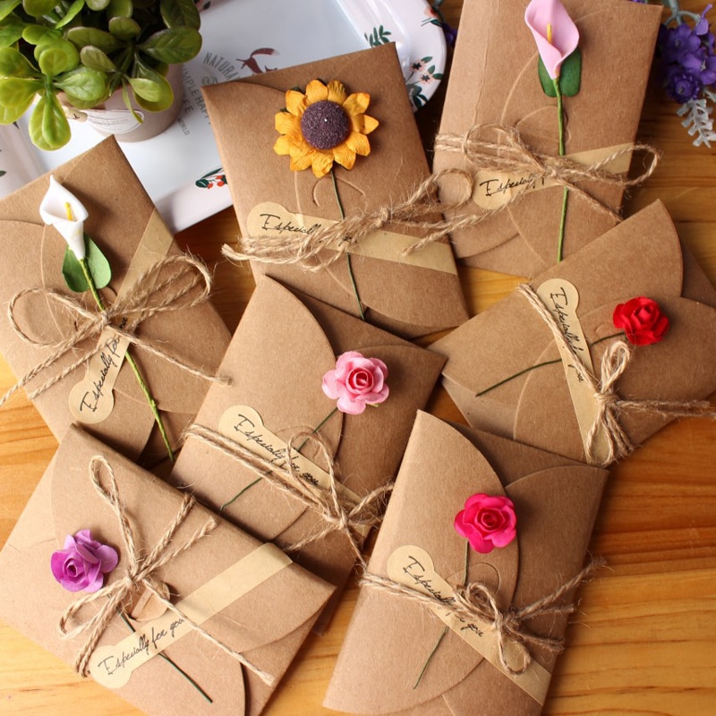 5pcs Vintage DIY Kraft Paper Invitation Greeting Card with Envelope Handmade Dry Flower Wedding Party Decors Supplies