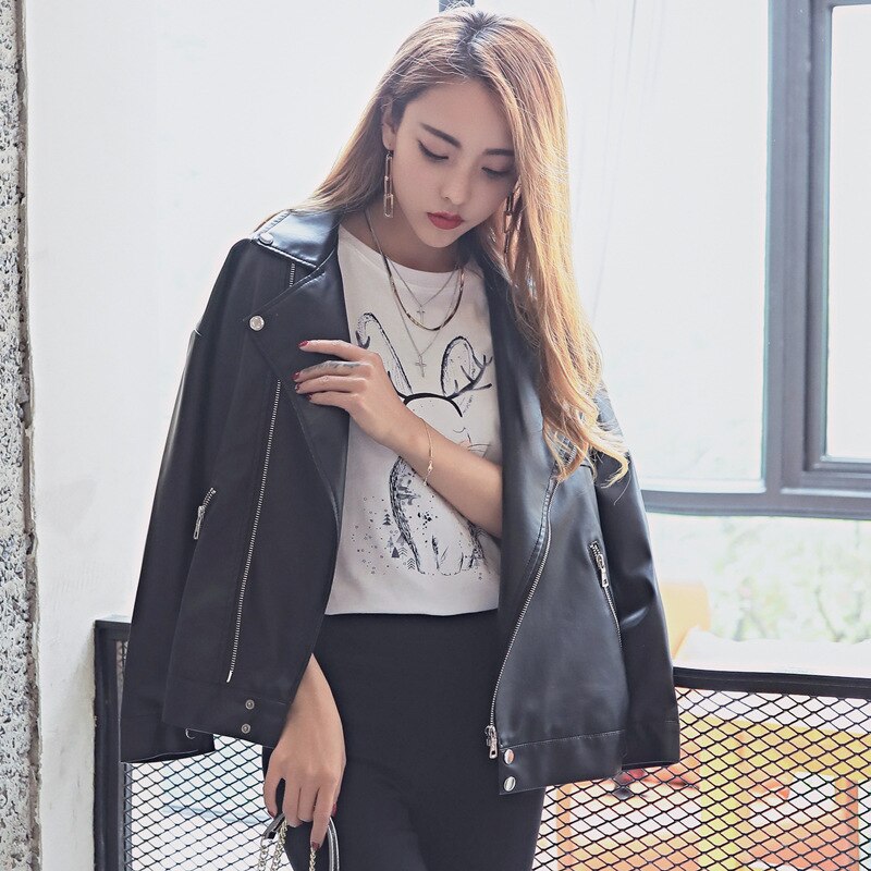 ¡Novedad de ! Chaqueta holgada de piel sintética para mujer, chaqueta clásica de motociclista para primavera y otoño, abrigo básico de talla grande para mujer