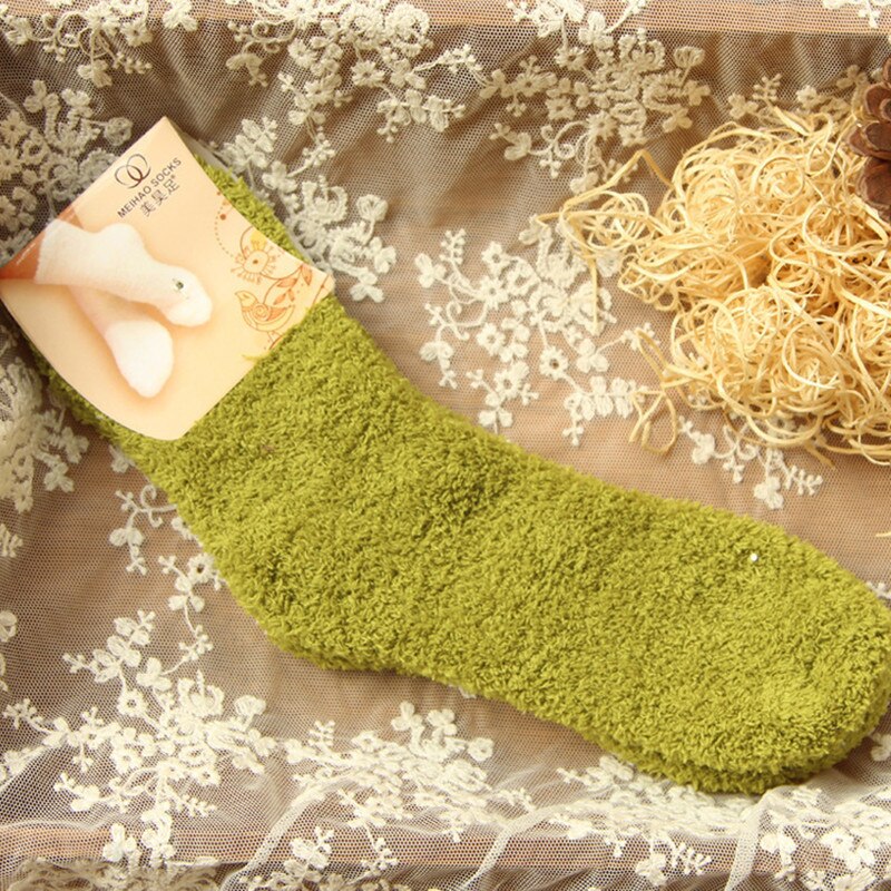 Elastische Vrouwen Meisjes Zacht Bed Vloer Sokken Pluizige Warme Winter Ademend Pure Verschillende Kleuren Coral fluwelen verdikking vrouwen sokken
