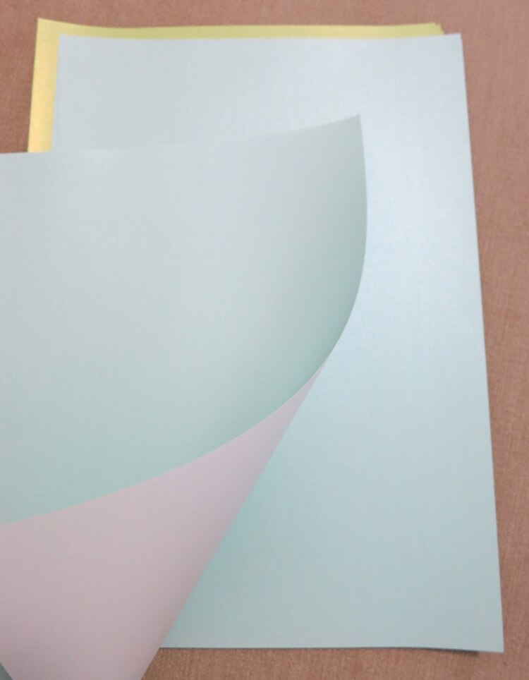 A4 120g Single sided Pearl Color Paper Print Paper Handicraft Paper: 120g Light blue