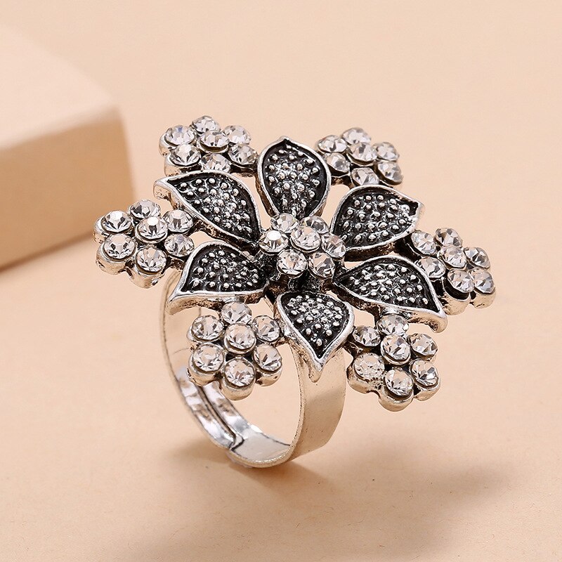 mignon Vintage couleur argent grande fleur bague de fiançailles de mariage pour les femmes d'anniversaire de fête