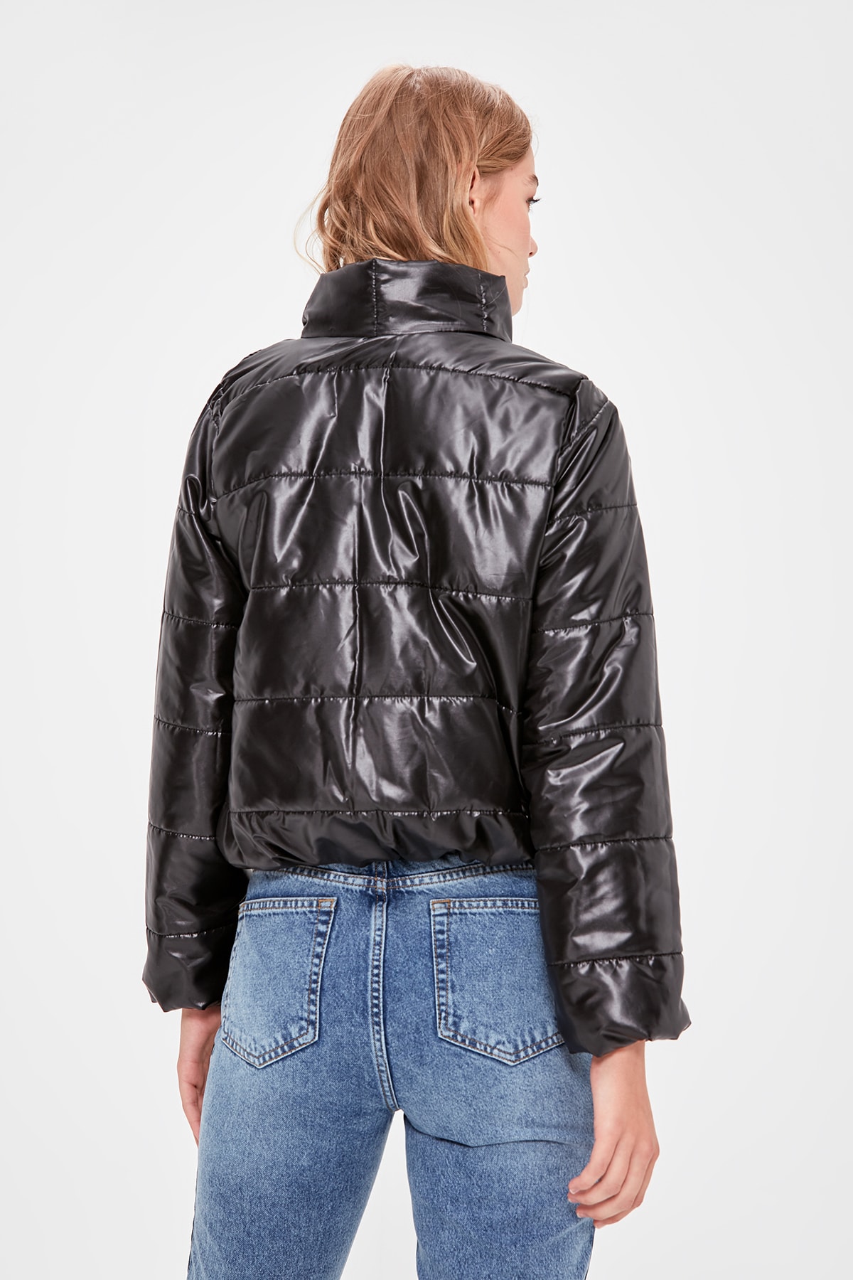 Trendyol Black Zipper It Should Cover Upright Collar Inflatable Crop coats TWOAW20MO0088
