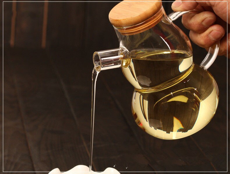 WESTCRAFT Bouteille D'Huile En Verre 500 Ml Avec Bec Verseur - Bouteille Vinaigre Élégante Pour Cuisine, Barbecue, Salades Et Pâtisseries (Blanc)