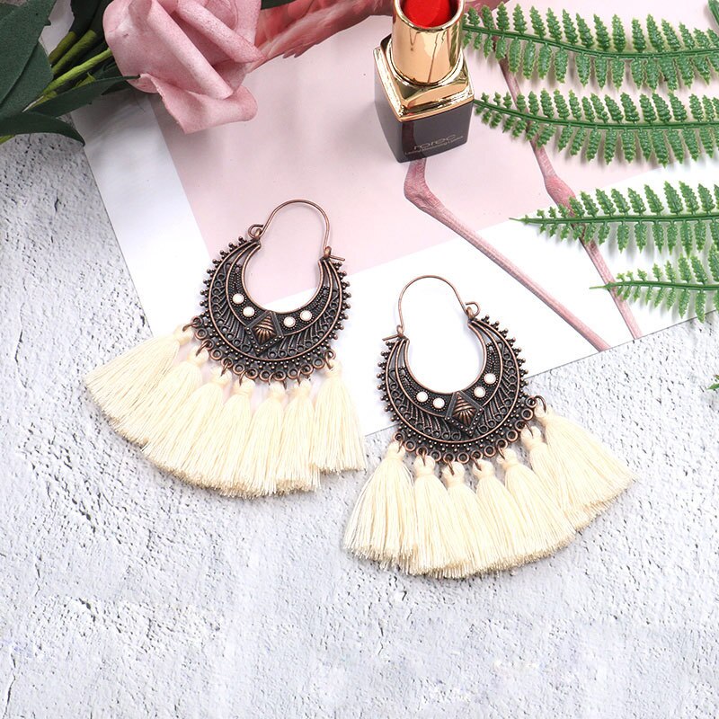 Exknl Fringed Korean Tassel Earrings for Women Geometric Statement Earring Jewelry Pendientes Weekend Party: beige