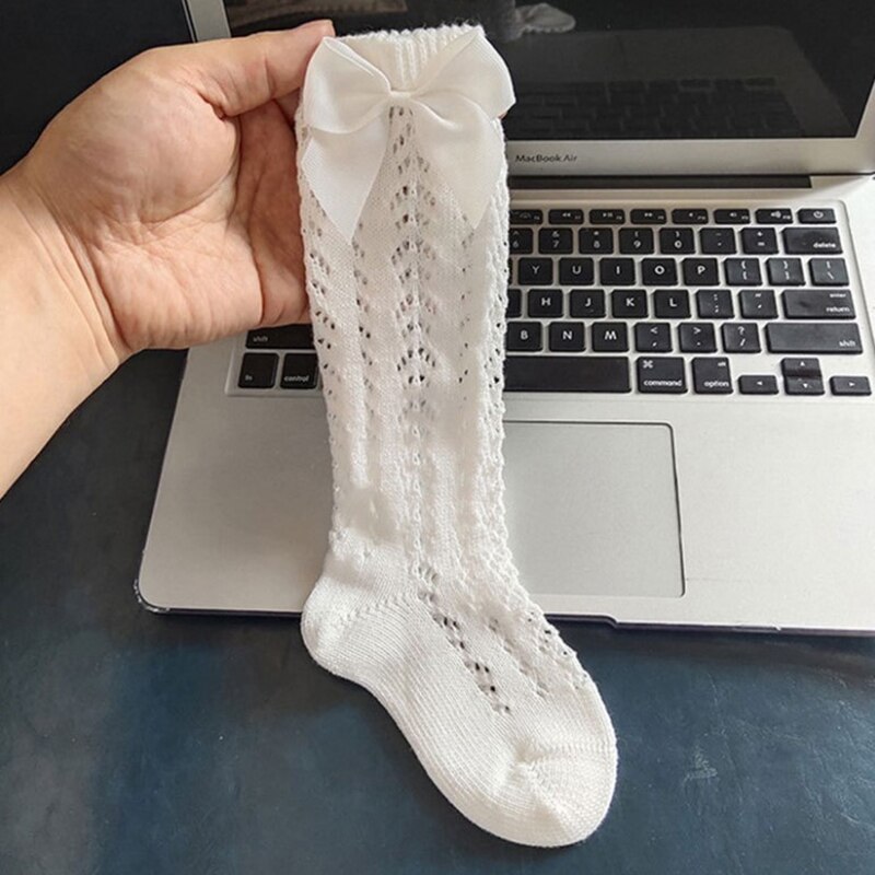 Baby Mädchen Knie Hohe Socken Königliche Prinzessin Stil Farben Mit Bogen Baby Kleinkind Lange Rohr Bogen Streifen Socken freundlicher aushöhlen Socke: Beige / 1- 2 Y